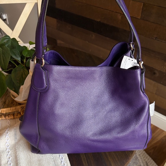 Coach Edie 31 Purple Pebble leather Bag with Gold Hardware & Hang tag NWT - Picture 2 of 14